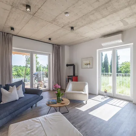 Kresina Вилла *